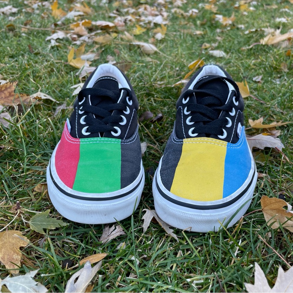 Women’s Multicolored Vans Spirit Era Low Top Sneakers